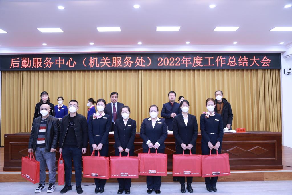 de9c6c36e50fad4ad8ee14be9d3b64d