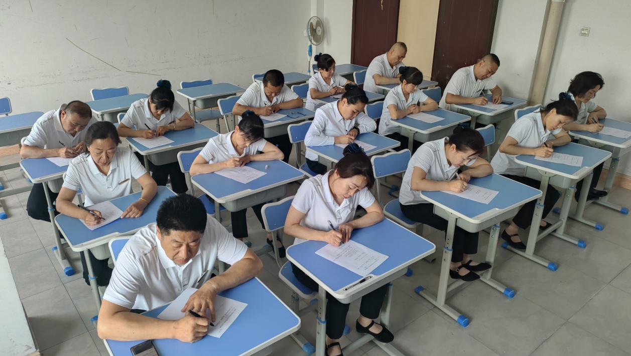 97aac8e1d871a892ae8060ae49124e7