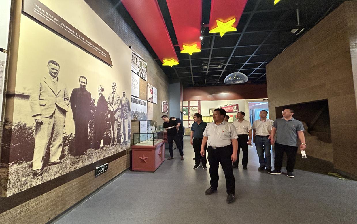 01f8a197d7e077eb575c088b74ac772