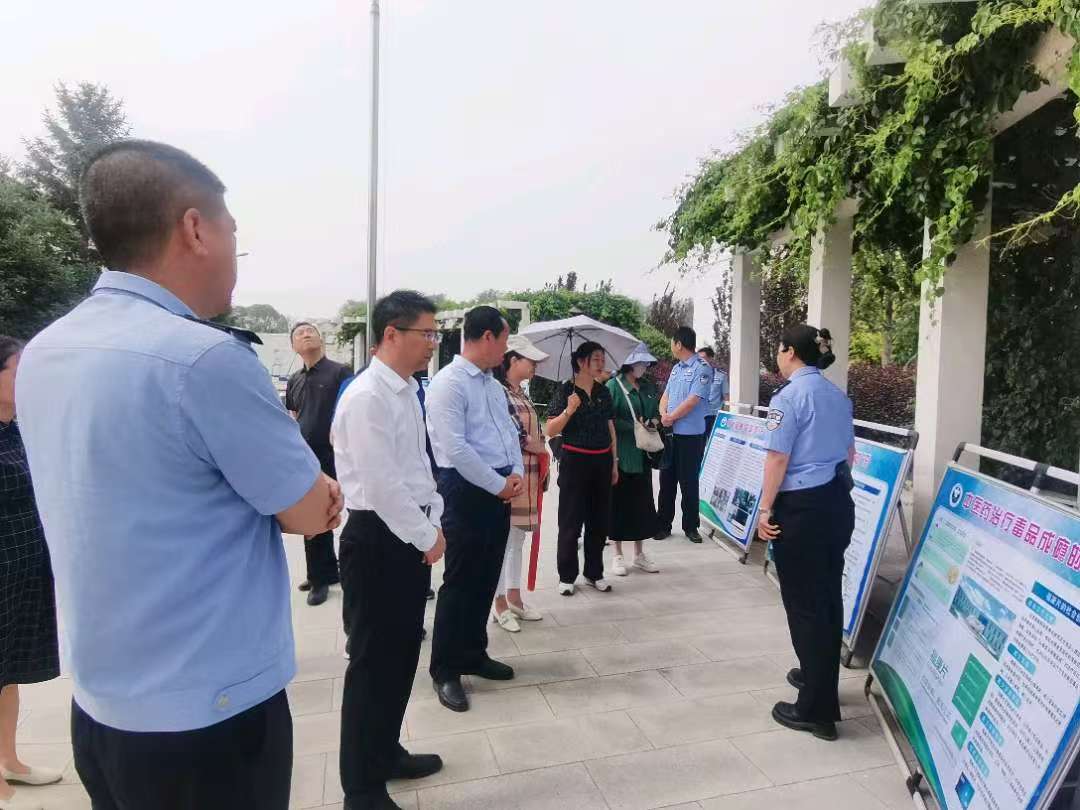 研究室党支部开展“加强纪律建设，增强规矩意识”党纪警示教育主题党日活动