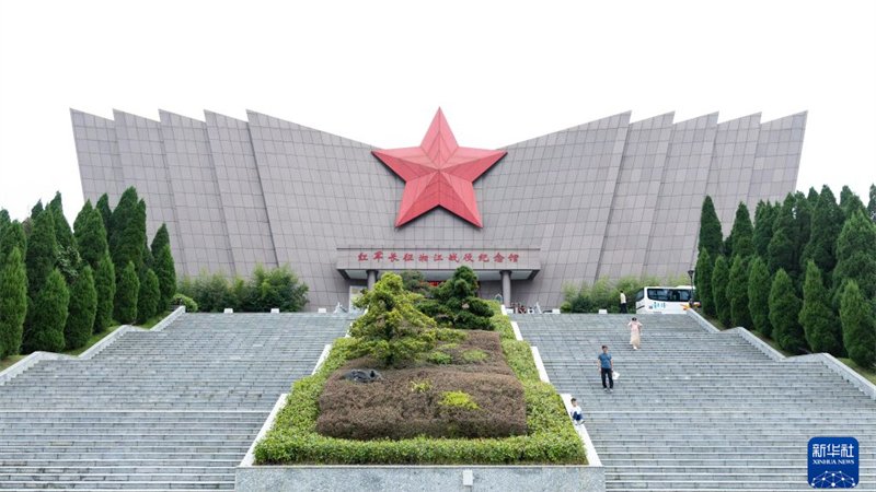 在每一次冲锋中与“你”重逢——记从长征中走来的英雄红军连队