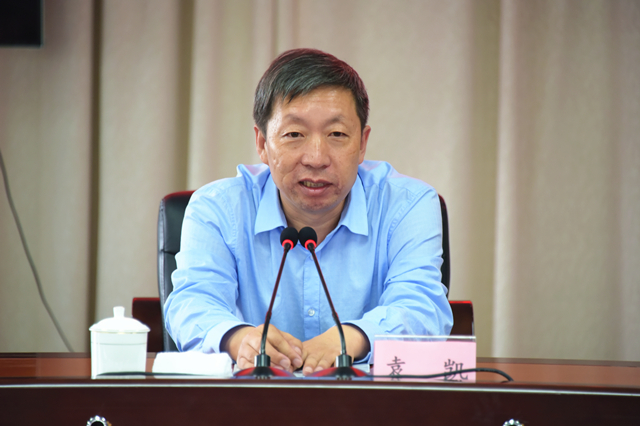 在认真履职尽责中践行初心使命副校院长袁凯为分管部门党员干部讲专题