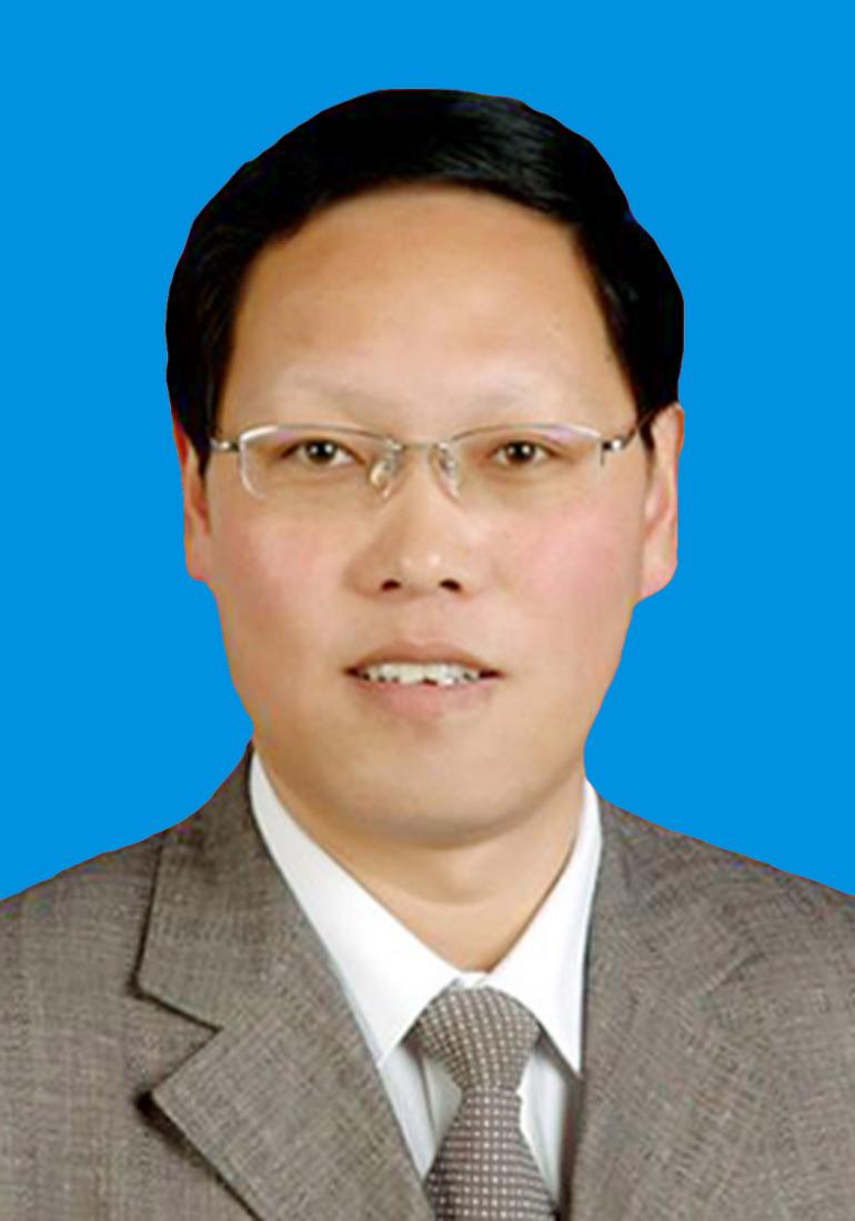 张　银
