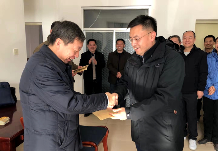 副校(院)长袁凯带队赴安定区开展帮扶工作调研并慰问驻村帮扶干部